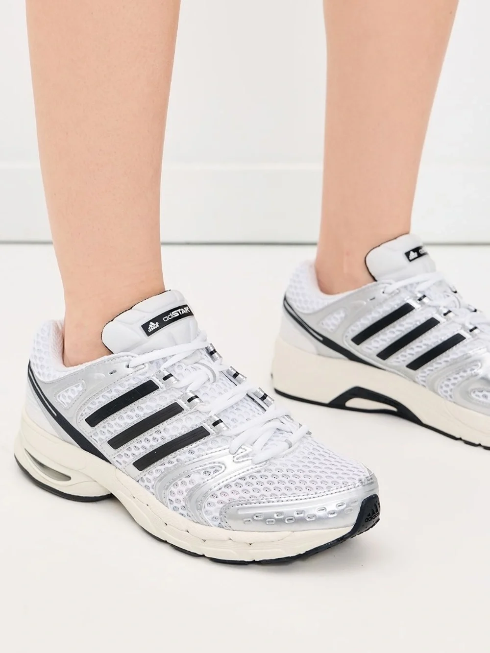 adidas Adistar Control 5 Sneakers